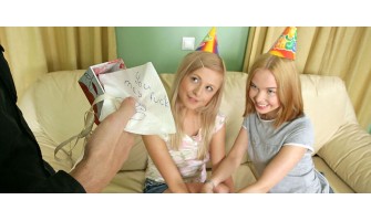 Секс тройка подарък за мъж за рожден ден | Тройки с две жени | Секс разкази Секс тройка подарък за мъж за рожден ден | Тройки с две жени | Секс разкази